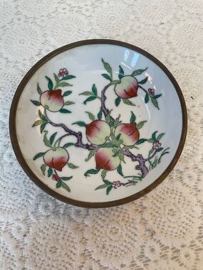 Japanese Porcelain Bowl with Brass-Toned Exterior and Red Backstamp